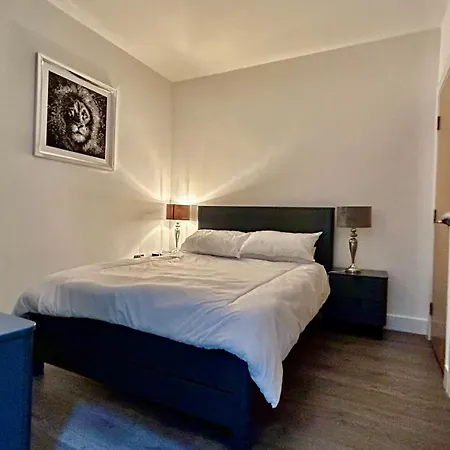 Luxe Life Residences Apartment *